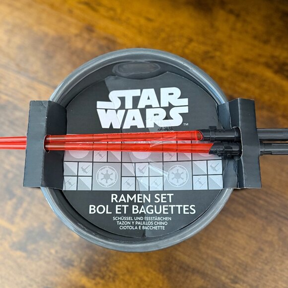 Star Wars Death Star Ramen Bowl Set with Lightsaber Chopsticks, New - 2 left - Picture 1 of 6